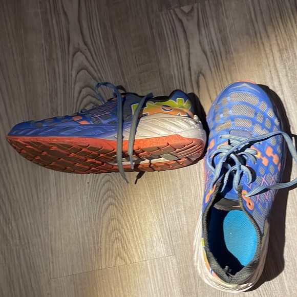Hoka running shoes, size 8.   Used but Good condition. - Picture 3 of 3